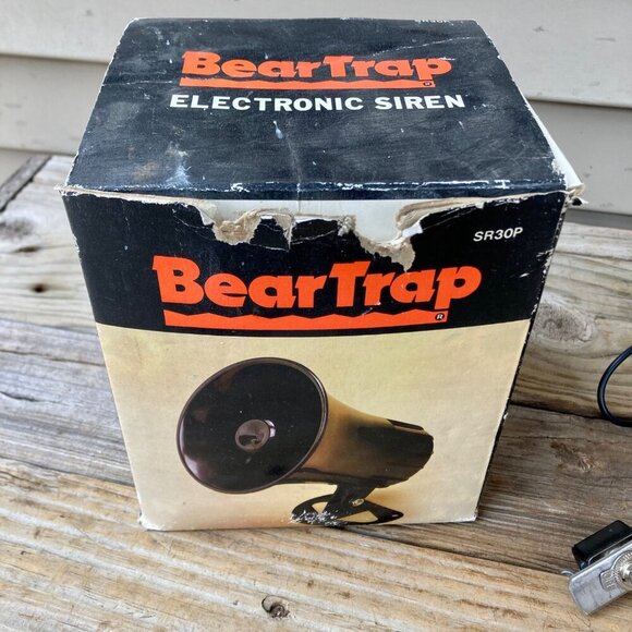 BearTrap SR30P Electronic Siren 12-volt Bear Trap Power Horn Siren WORKS! - Picture 6 of 7